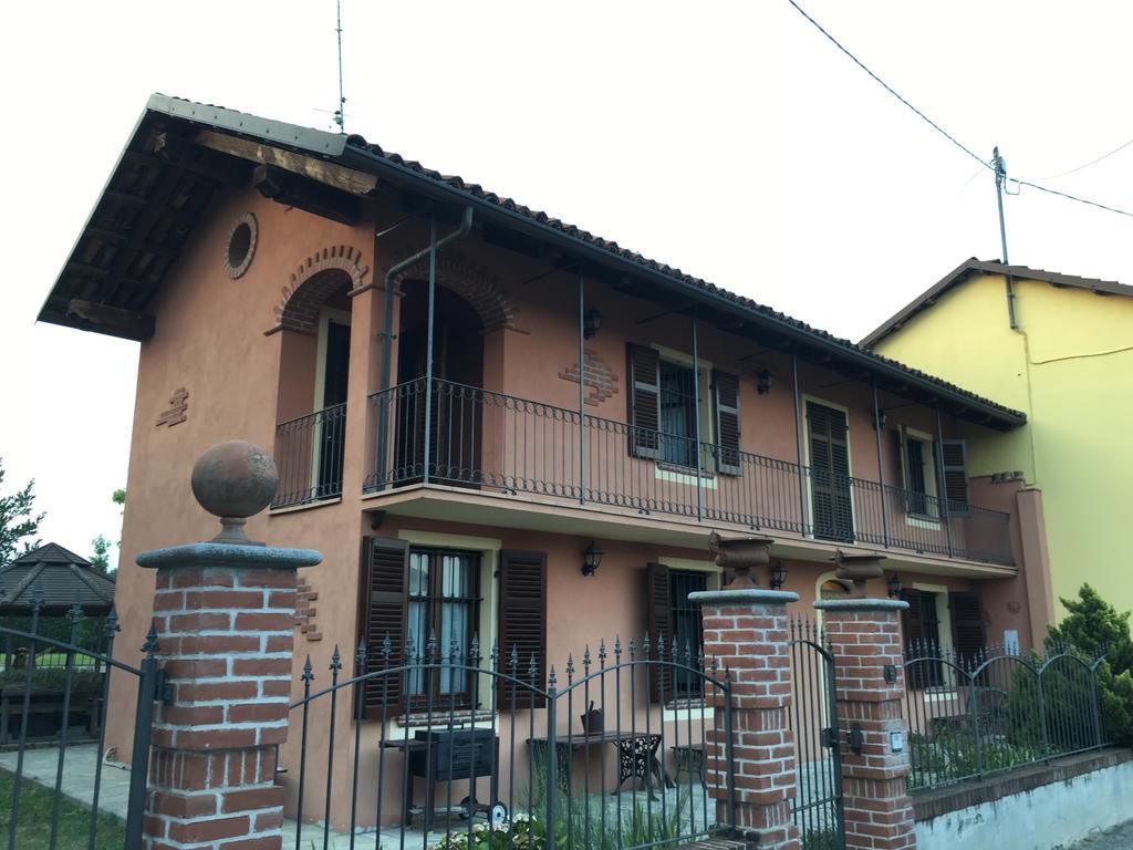 Relax Nel Noccioleto Novello Exterior photo